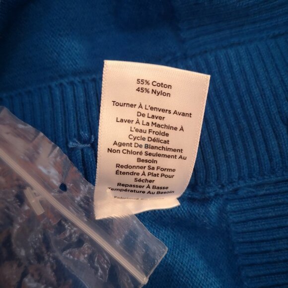 Talbots Ladies Size Medium Royal Blue Round Neck Lightweight Sweater - Picture 9 of 9